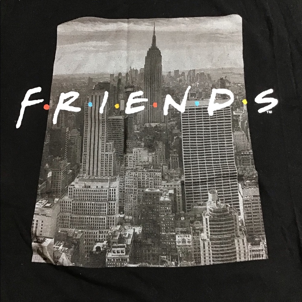 FRiENDS tee